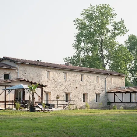 O Vieux Moulin B&B 뒤라